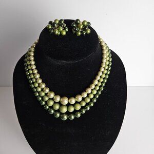 Vintage Olive Green Ombre Faux Pearl Necklace & Clip-On Earrings Set – 17"